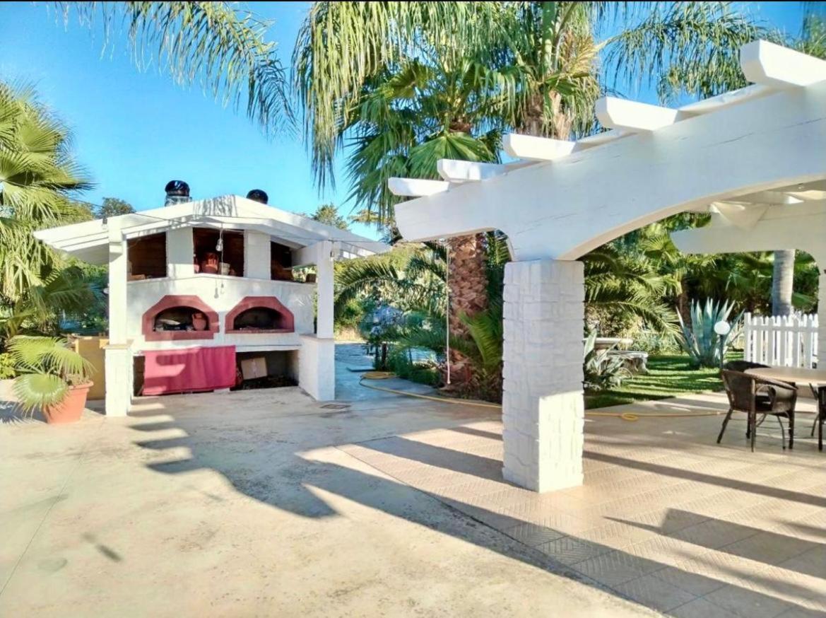 Pupillo Casa Vacanza Vila Francavilla Fontana Exterior foto